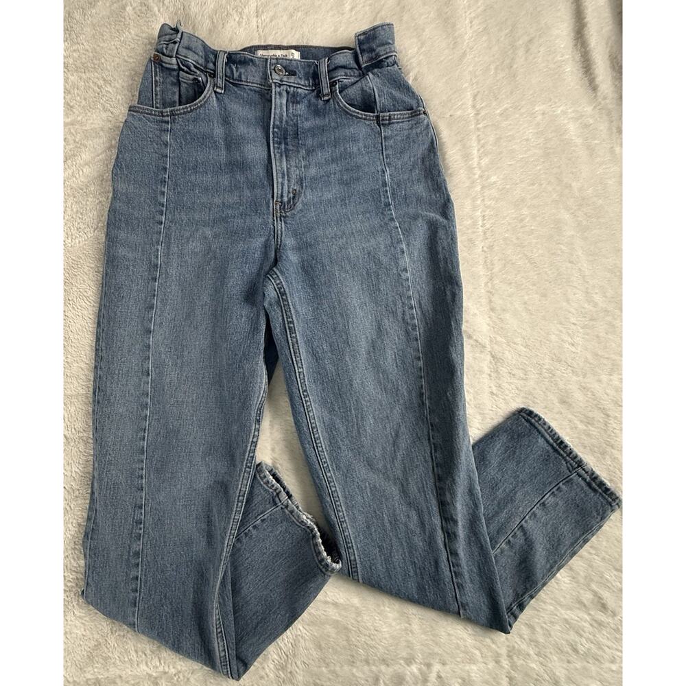 Abercrombie & Fitch Curve Love Jeans Women's 29/8R The 90s Straight Blue Denim